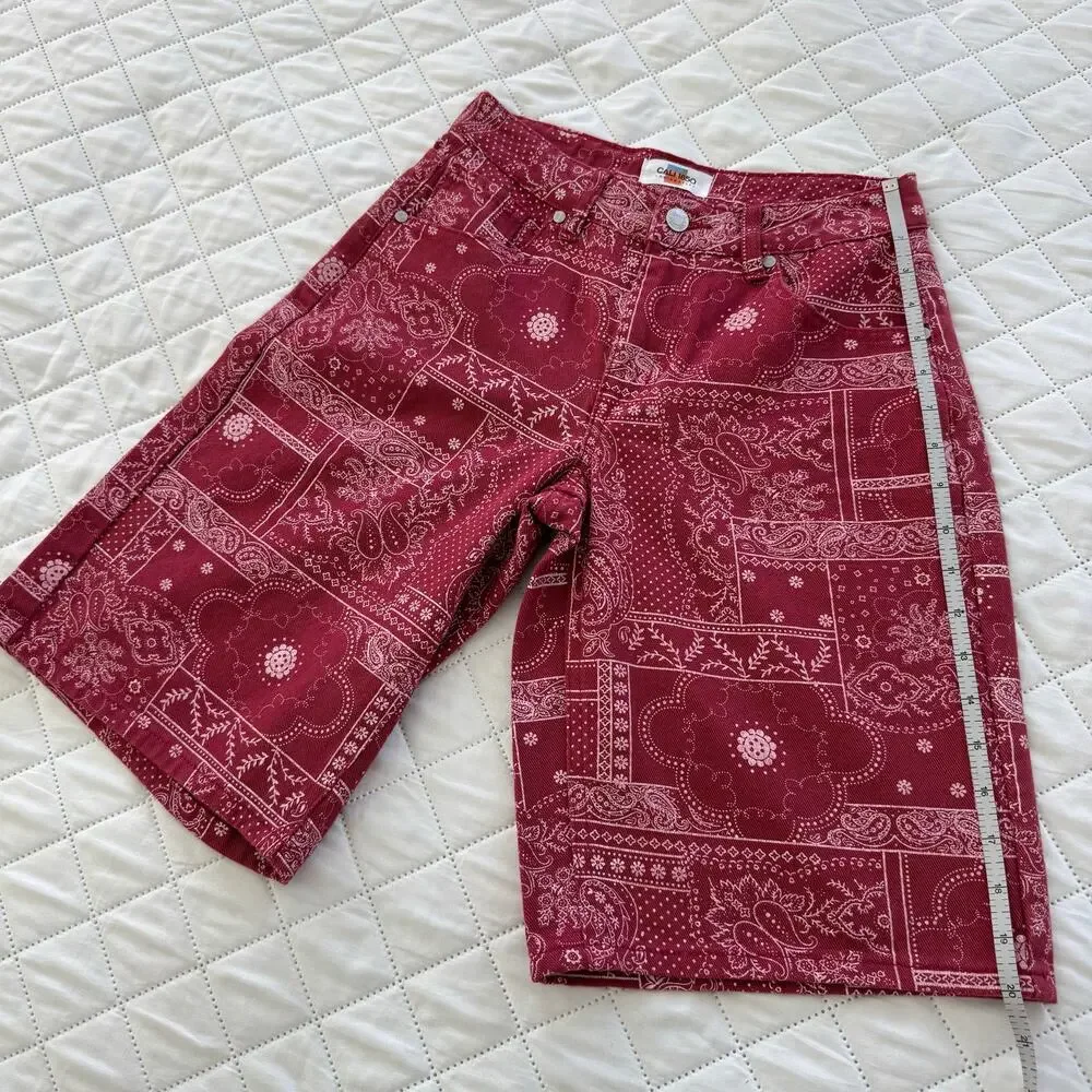 NWT CALI 1850 Women’s Bandana Paisley Bermuda Denim Shorts Size 25 Red